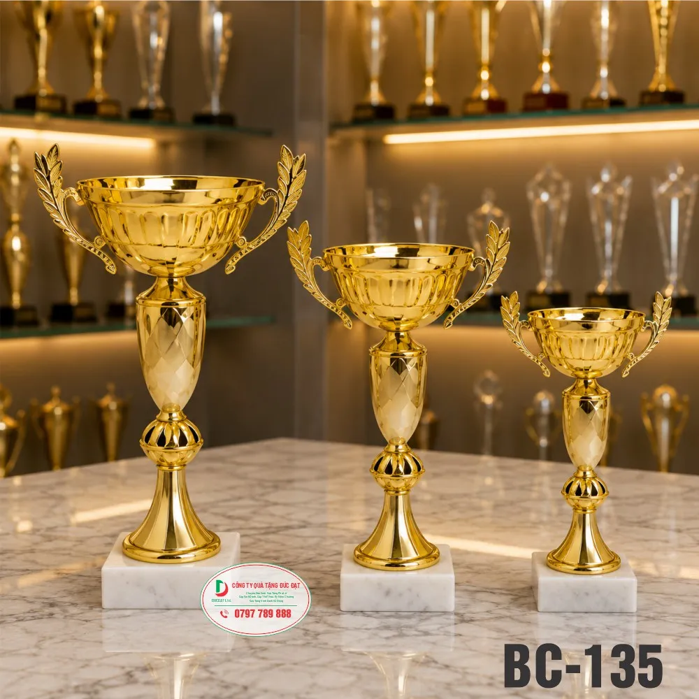 Cúp Kim Loại Cao Cấp BC-135