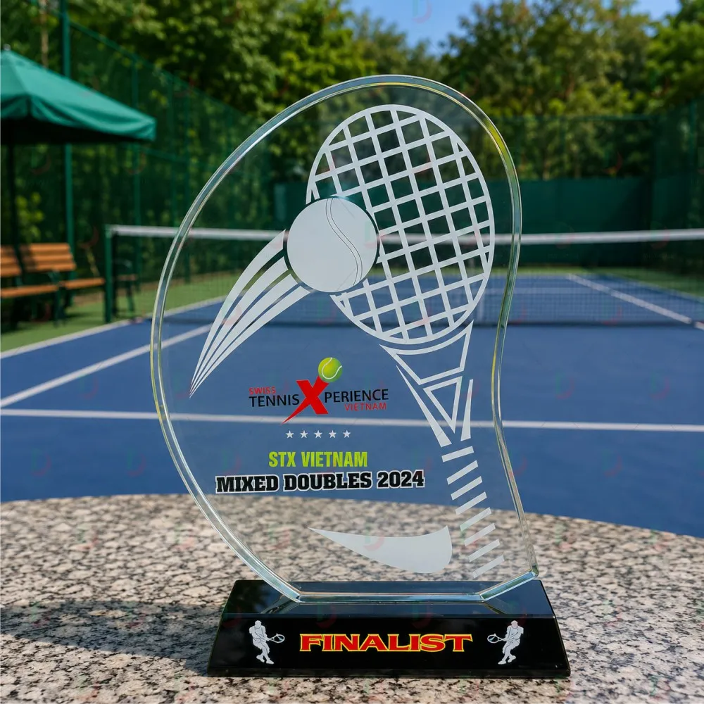 Cúp Tennis 028 – Cúp Pha Lê Giọt Nước Khắc Laser Mặt Vợt 3D