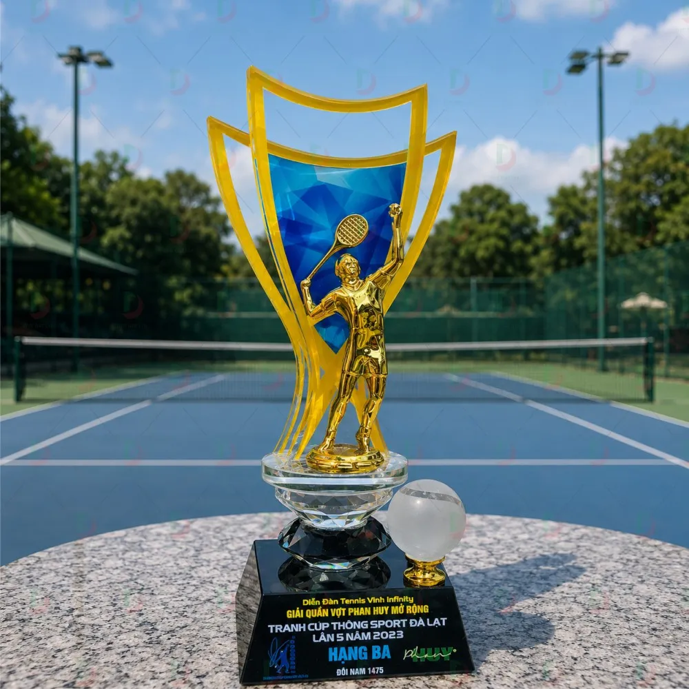 Cúp Tennis 007 – Cúp Pha Lê Cho Nhà Vô Địch